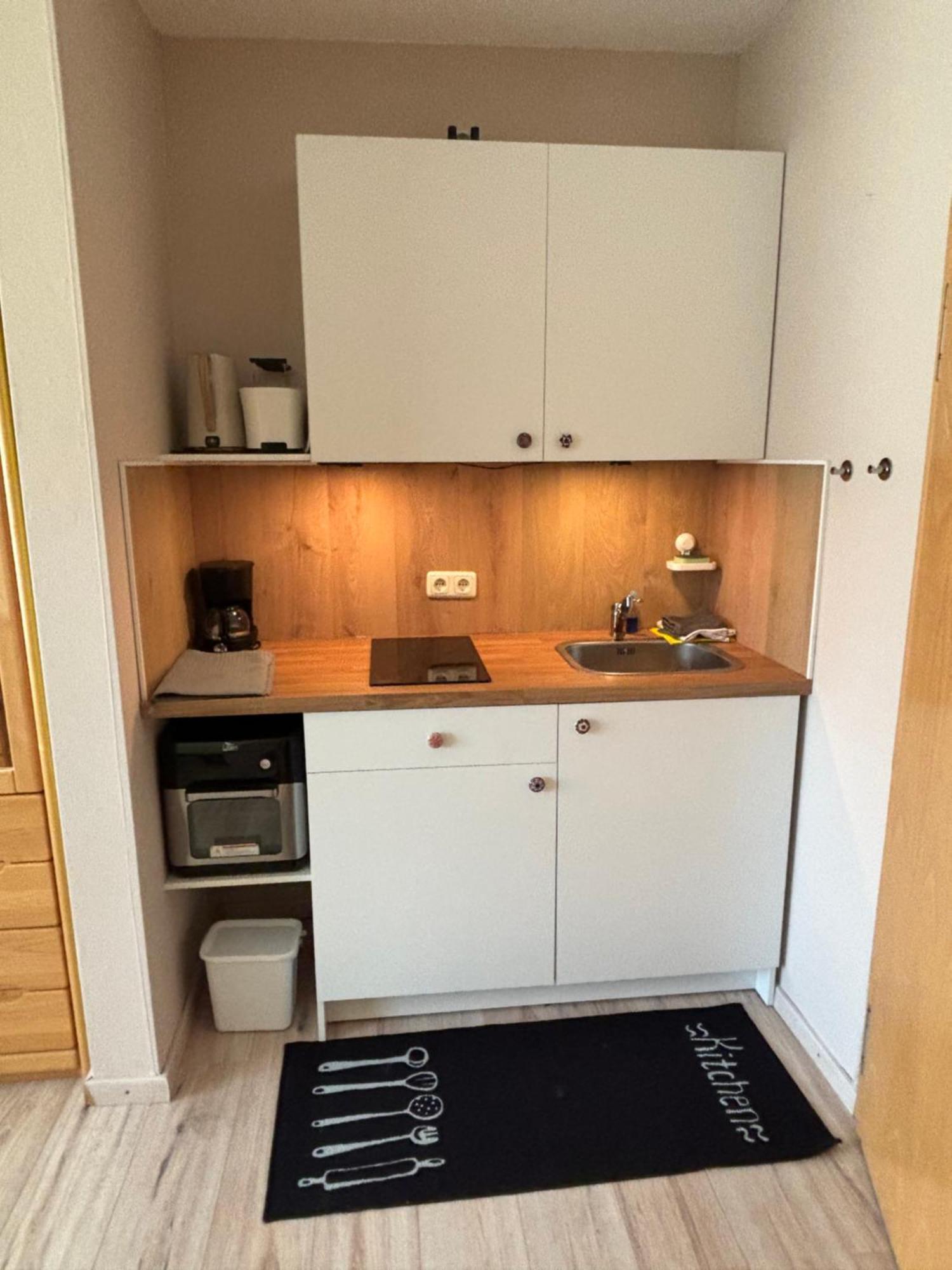 Large Double Room,1758394667:JPEG